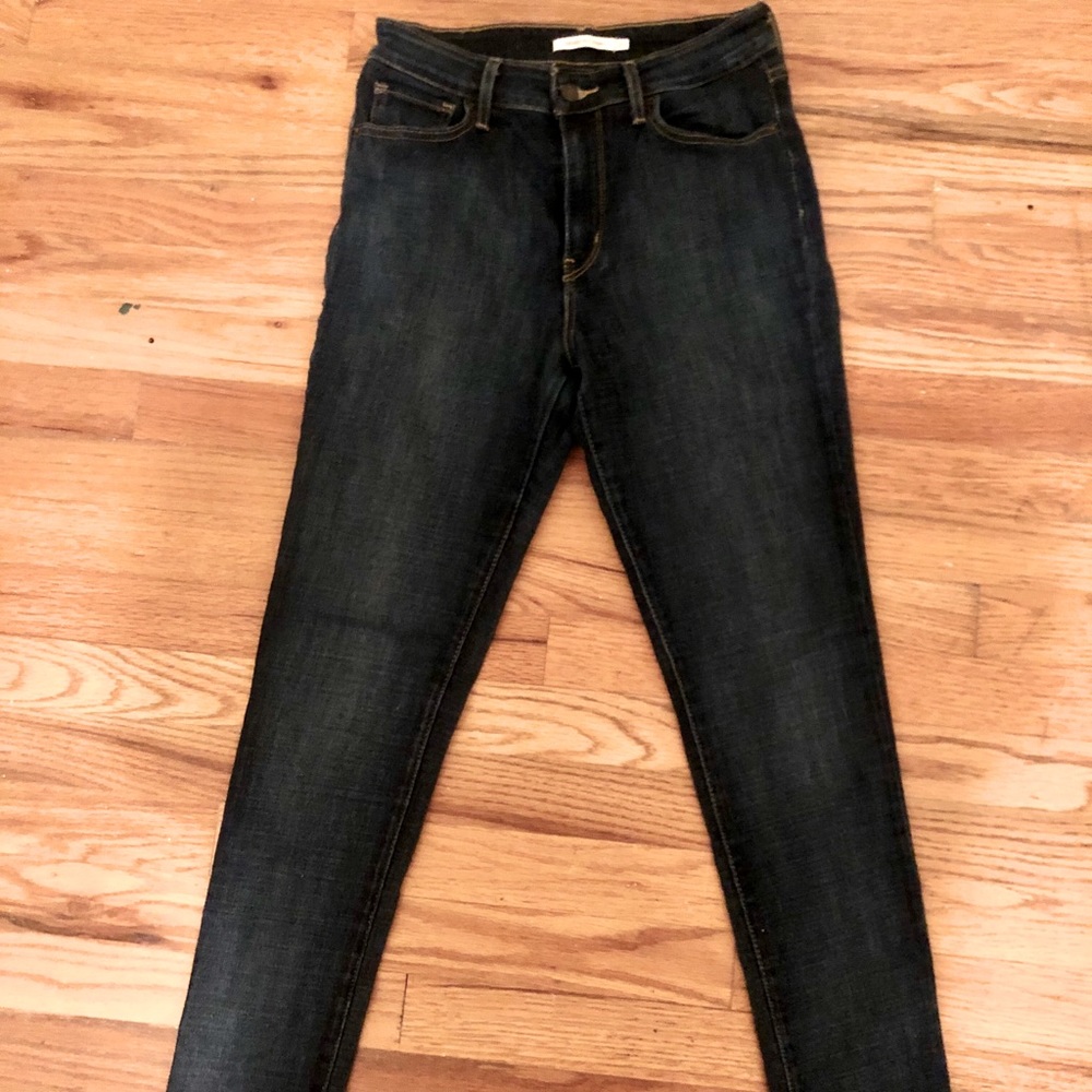 Levi’s 721! 👖 - Picture 3 of 4